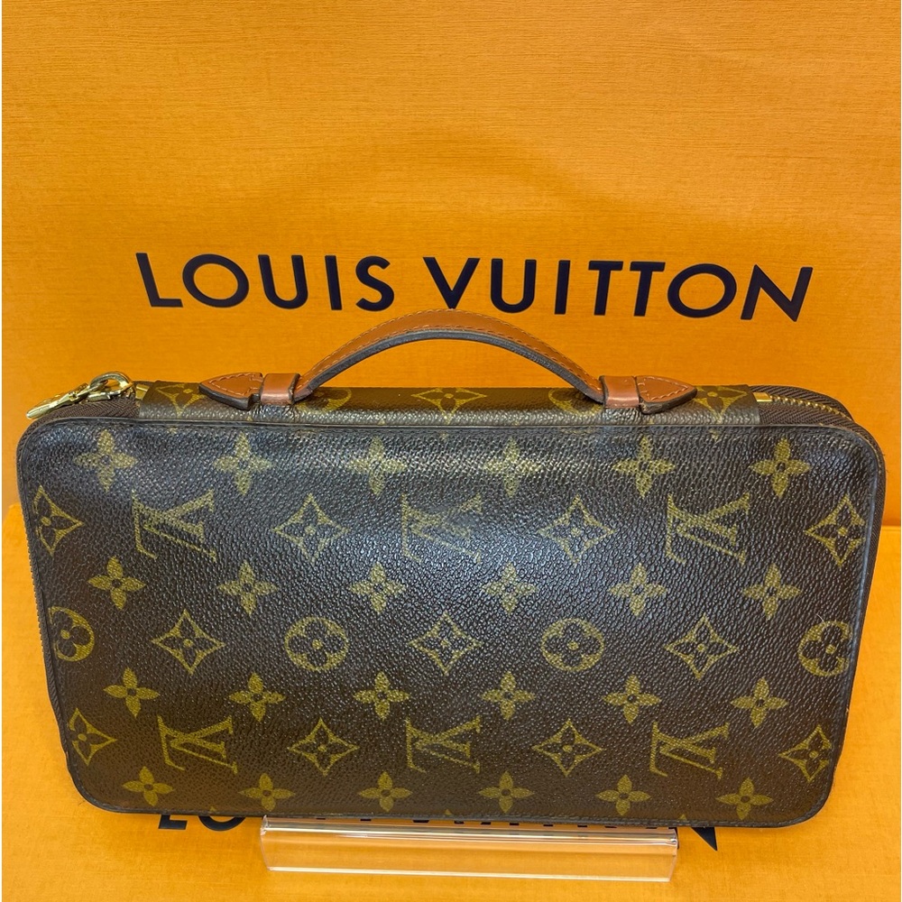 Louis Vuitton Large Escapade Escovedo Agenda Travel Wallet Organizer Passport